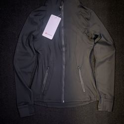 Lululemon Jacket Size 2 New With Tags