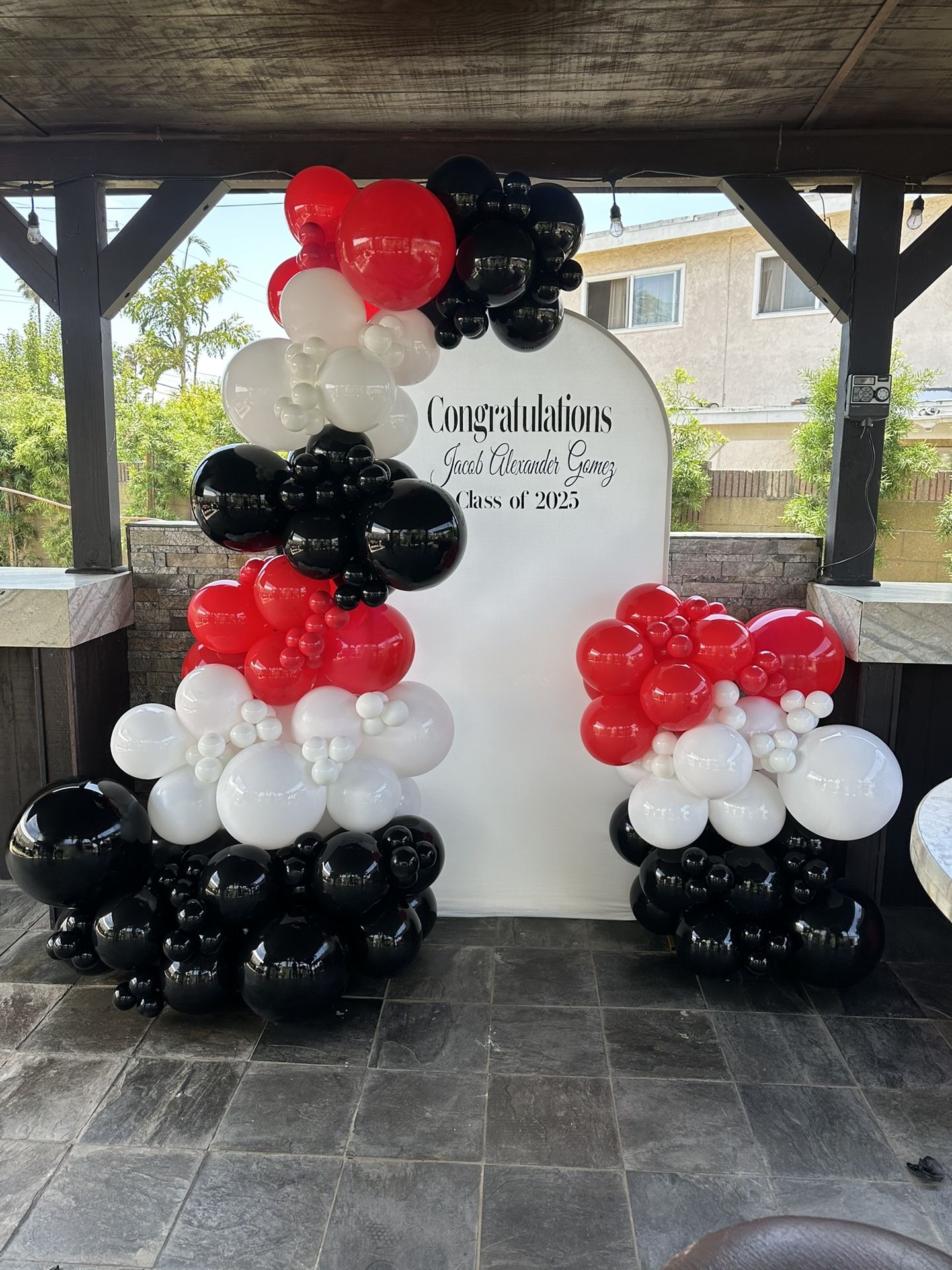 balloon garland