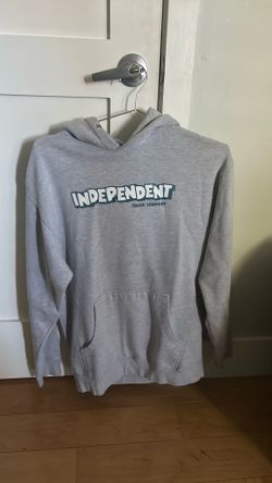 size M heather grey independent hoodie