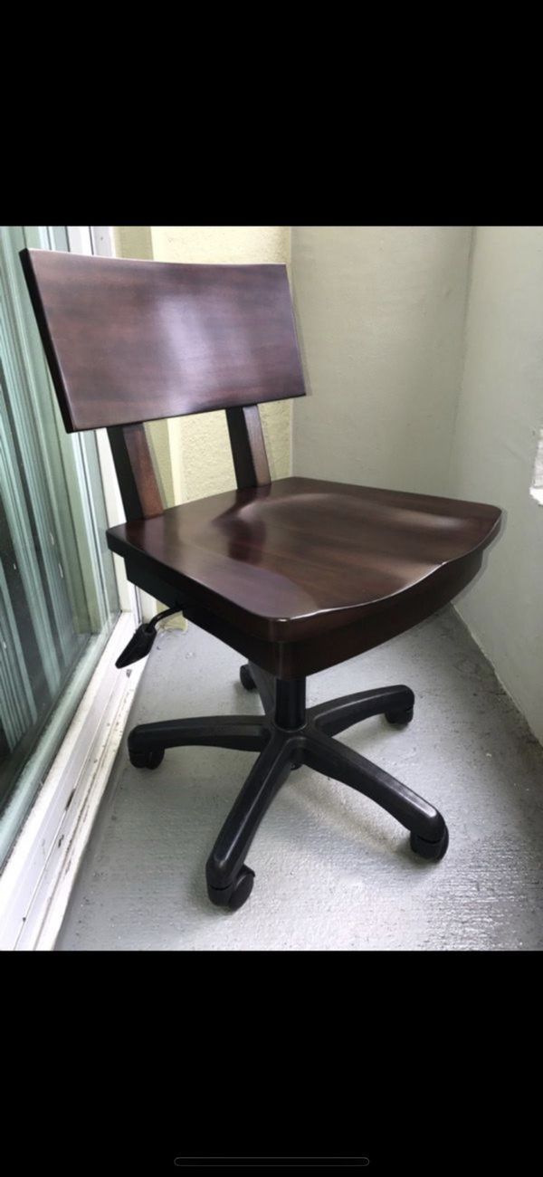 Exclusive Elegant Barocco Style Solid Wood Desk Chair With Wheels