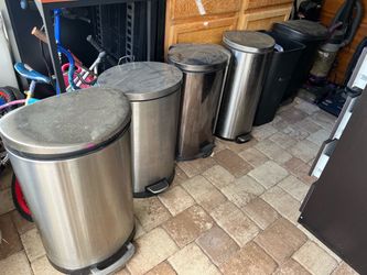 🛢️ TRASH CANS!!! 📞