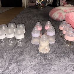 baby bottles 