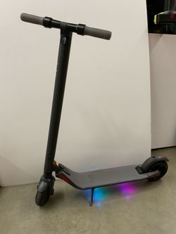 Ninebot by Segway ES2 Kick Scooter with charger #456