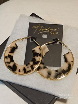 Thalia Sodi Tortoise Shell Hoop Earrings