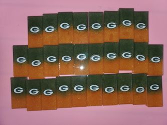 Dominoes with Storage Box