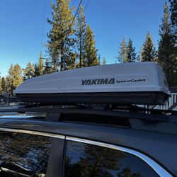 ROOFTOP CARGO STORAGE 