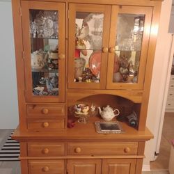 SOLID WOOD STORAGE CABINET KITCHEN DINING CHINA  DISPLAY CASE HUTCH