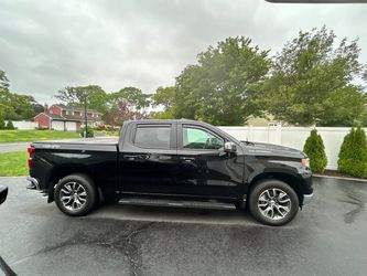 GMC Sierra/Chevy Silverado 1500 5.8ft Bed Tonneau Cover