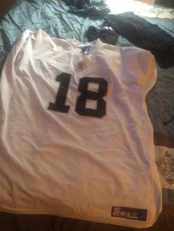 Nfl raiders moss 18