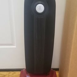 NEW cond RICCAR COMMERCIAL VACUUM WITH AMAZING POWER SUCTION  , WORKS EXCELLENT  , IN THE BOX 