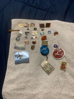 RARE AVIATION VINTAGE PIN COLLECTION EVERYTHING YOU SEE