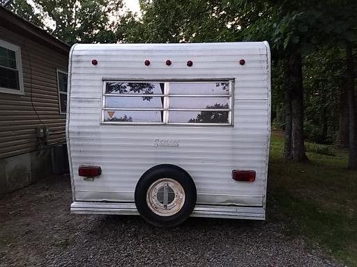 A 1980 camp trailer 20 ft long will take 2,000