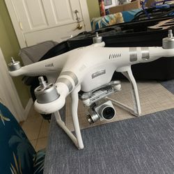 DJI Phantom 3 Advanced Drone