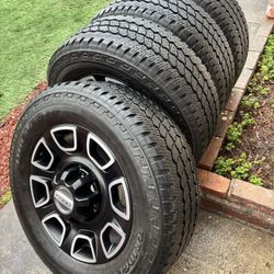 Ford F250 F350 Wheels And Tires Like New 8x170