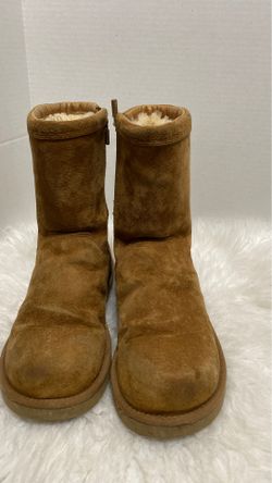 Ugg Rosalyn 1889 chestnut boots rare size 8
