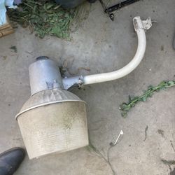 Heavy duty street light floodlight for driveway