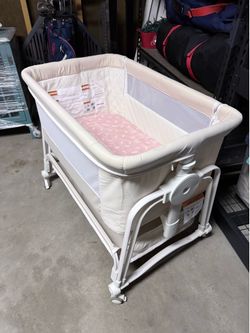 Adjustable Bassinet