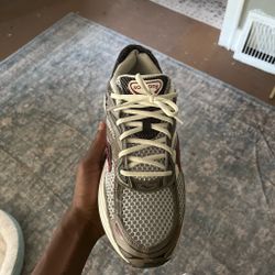 Saucony salmon grey red and cream color