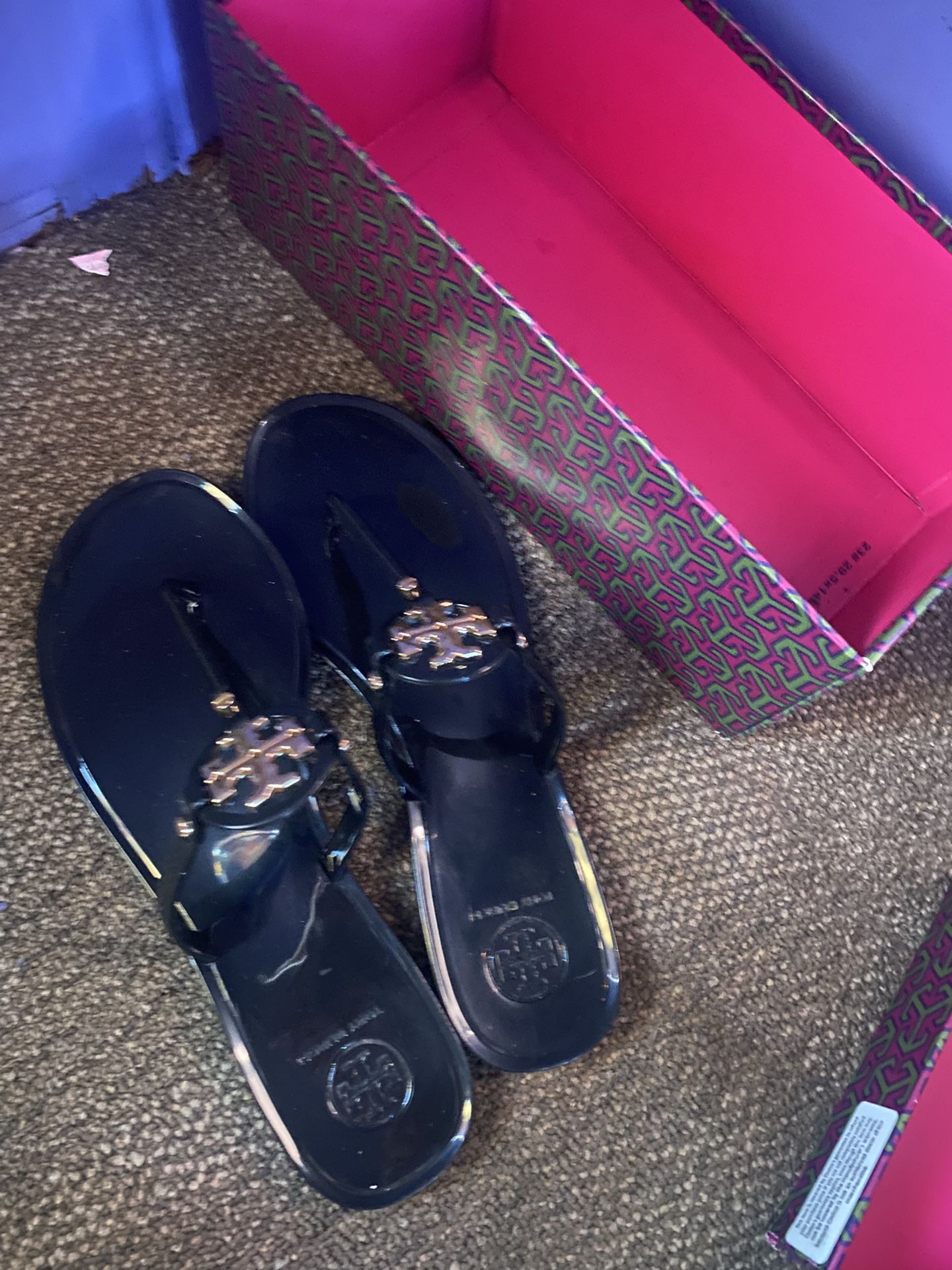 tory burch sandals