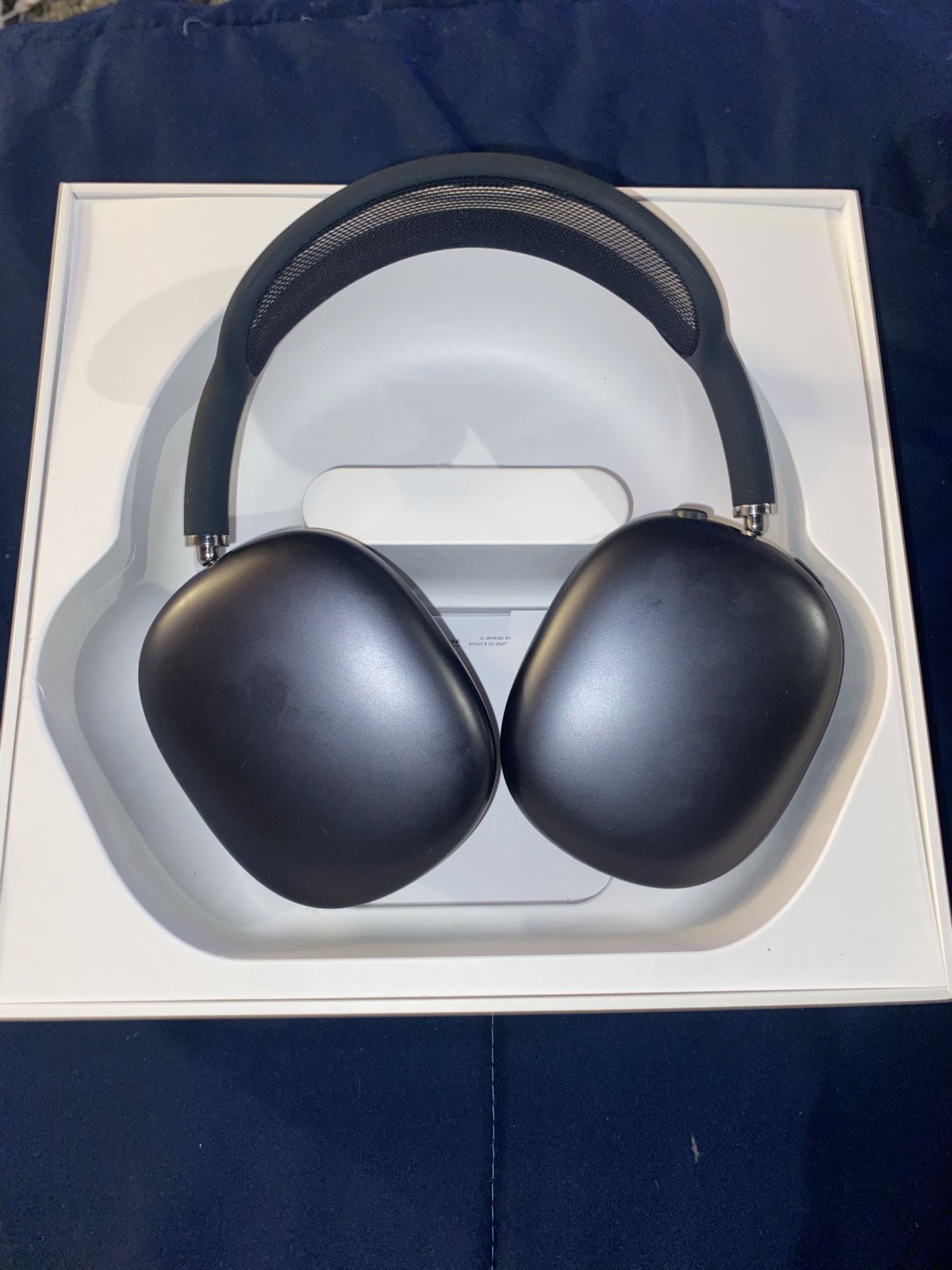 AirPods Max