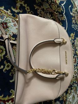 Light pink Michael kors purse