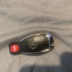 Brand New Mercedes C300 Key Fob 