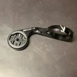 K Edge Standard Out Front Garmin Mount