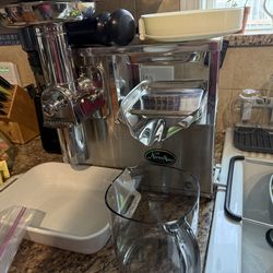 Norwalk model 275 Juicer