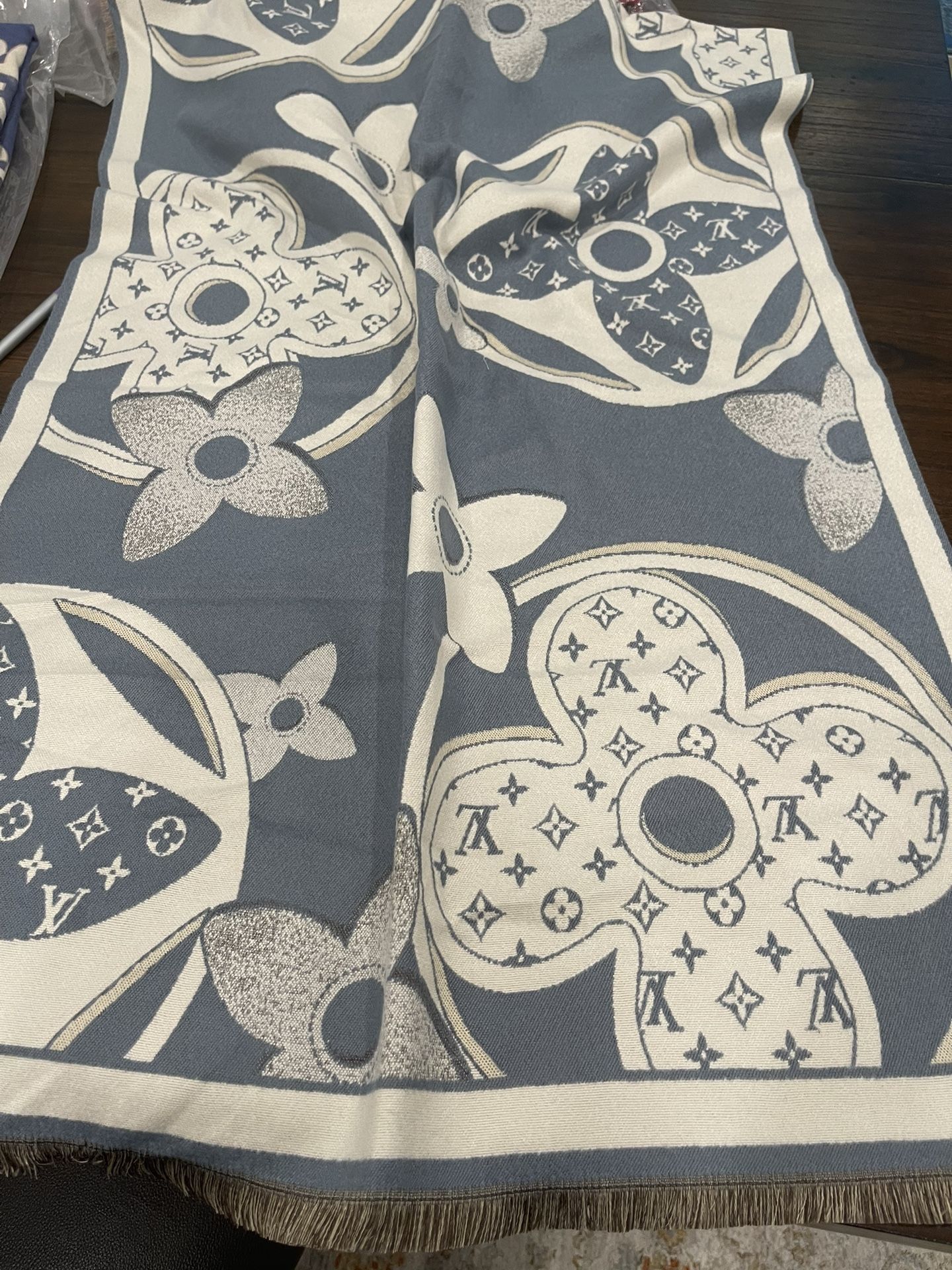 Cashmere shawl wrap