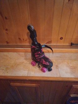 Girls Skates (Size 1-4 Adjustable)