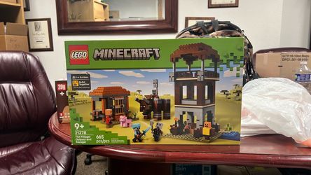 LEGO Minecraft The Pillager Outpost and Ravager 21278