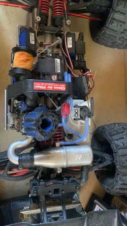 Nitro RC car