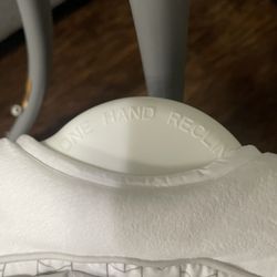 Graco Baby Swing and Bouncer 