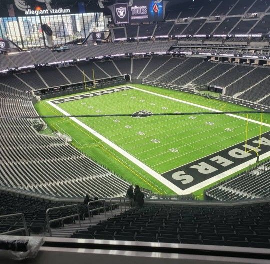 Las Vegas Raiders VS Los Angeles Chargers Tickets