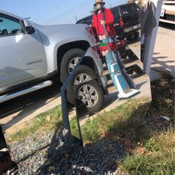 Free mirrors what is it 1915 IAve. national city California91950