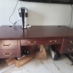 Free Office table