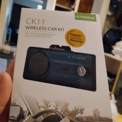 Avantree CK11 Bluetooth 5.0 Hands Free Cell Phone Car Kit, 3W Loud Speakerphone, Support Siri Assistant, Motion AUTO ON, Volume Knob, Wireless in Car 