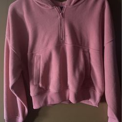 Pink cropped hoodie. Size XXL (18)