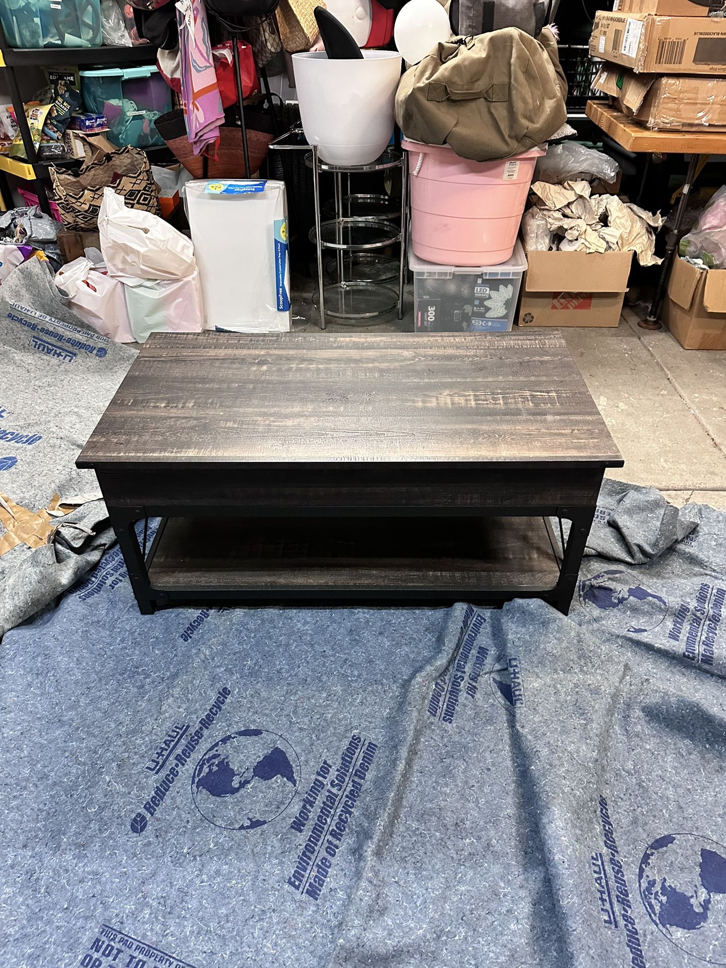 Honey Coffee Table In Carbon Oak Color