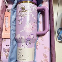 Stanley  40 Oz Tumbler 