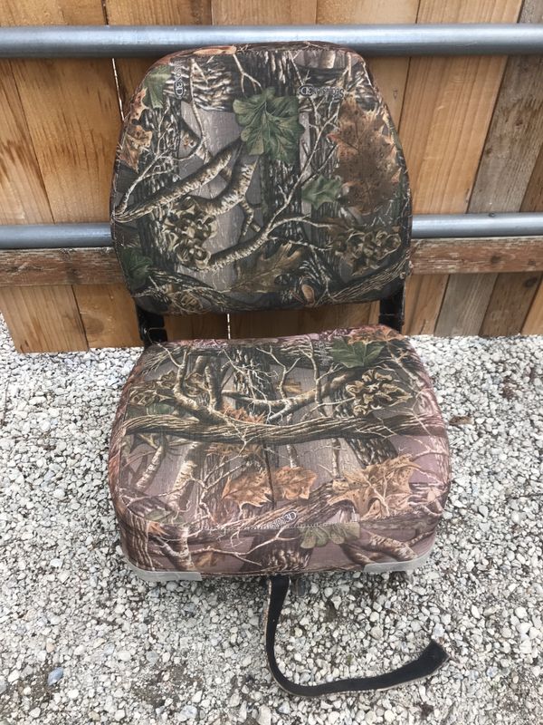 Cabela’s Seclusion 3D Camo Folding Boat Seat with Clamp for Sale in