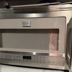 Frigidaire Microwave 