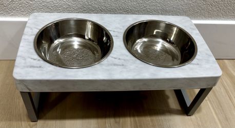 Dog food & water bowls