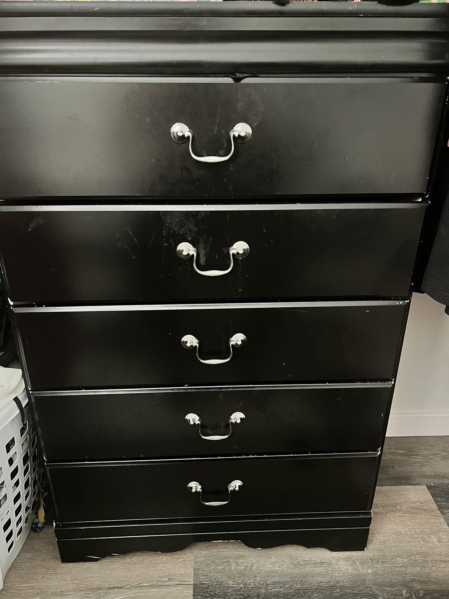 5 Drawer Chest