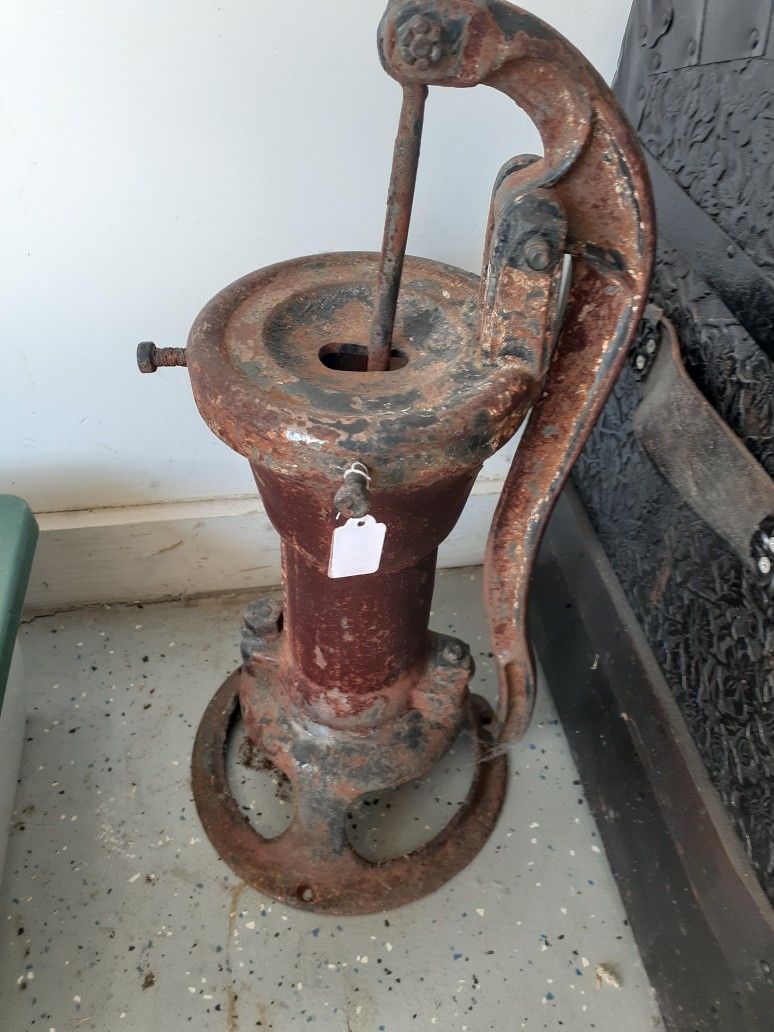 Antique Well Water Pump