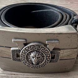 Vintage Lion Head Belt Buckle Italy Black Leather Belt Versace Style
