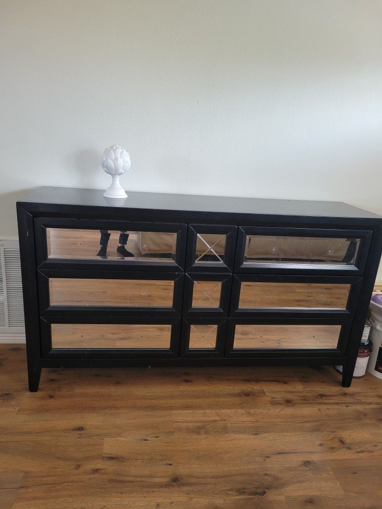 Nice Bedroom Set