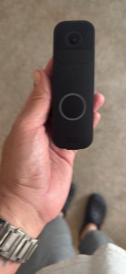 Blink HD Doorbell camera, HD vision, video record, wireless Wi-Fi enabled accessible through your phone or computer to a talking
