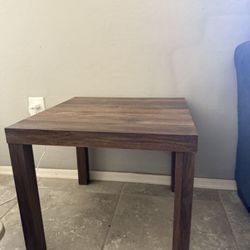 Side/coffee Table 