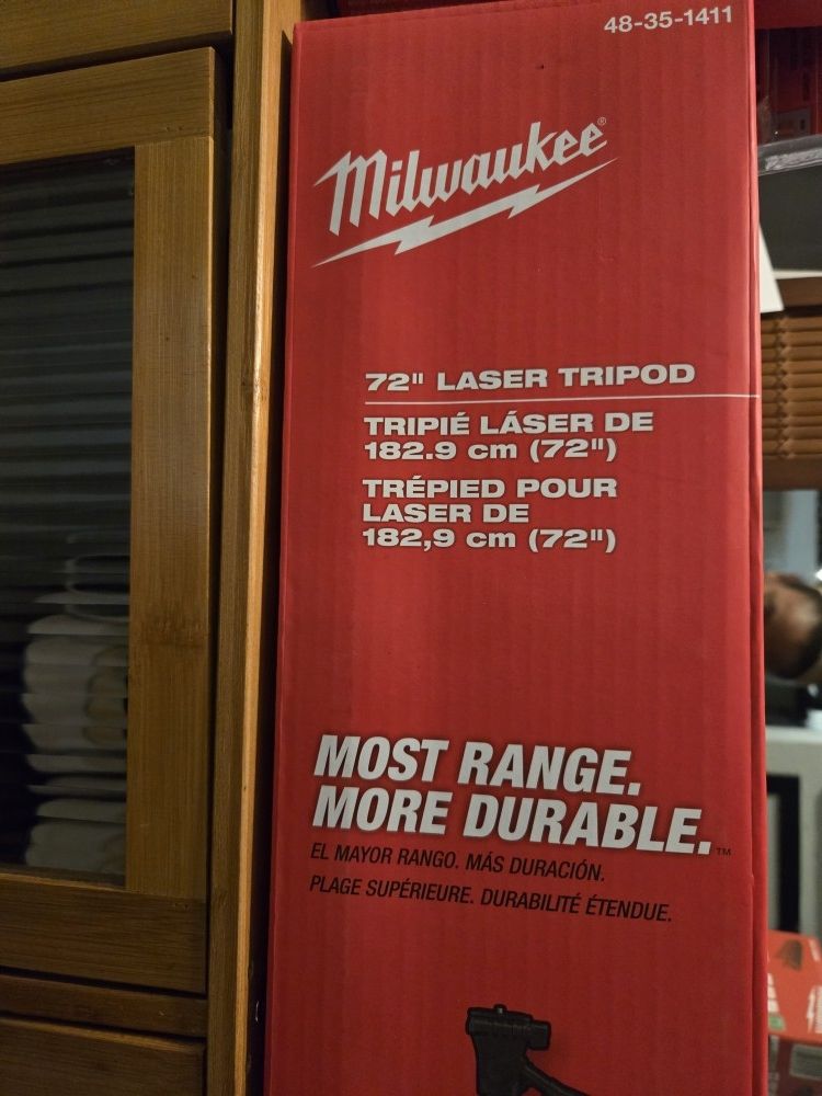 Milwaukee 72" Laser Tripod